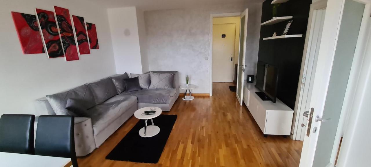 Apartments Belville Белград Екстериор снимка