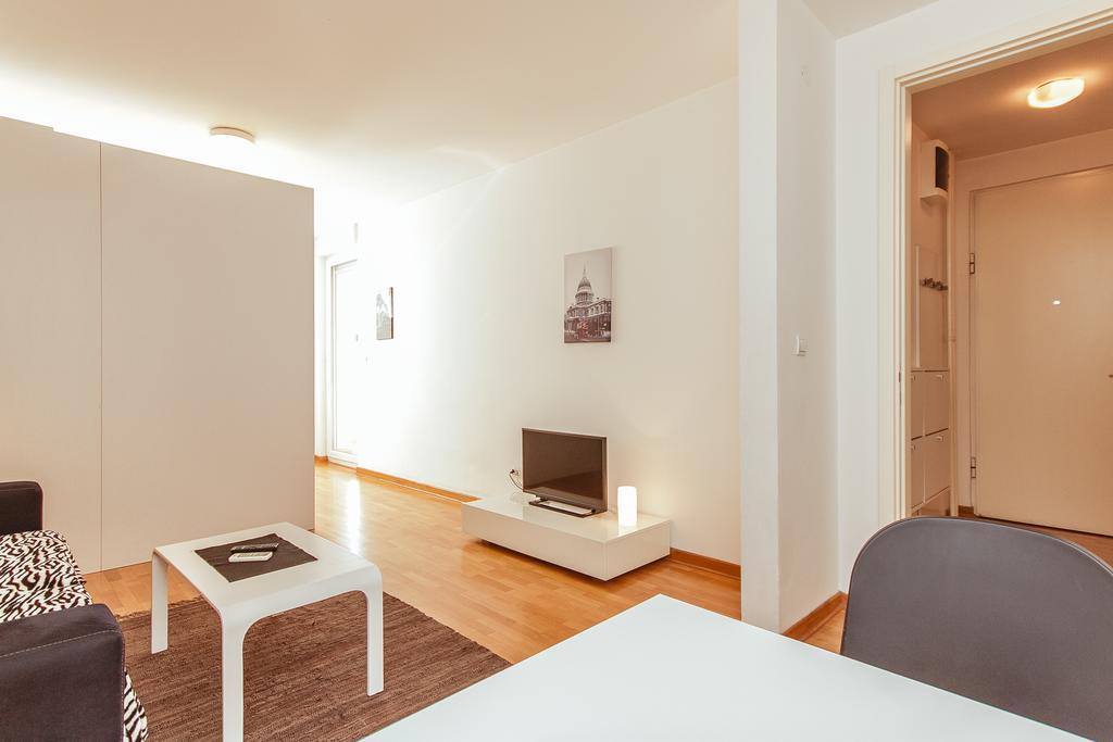 Apartments Belville Белград Екстериор снимка