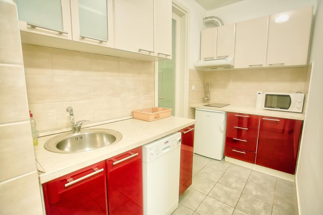 Apartments Belville Белград Екстериор снимка