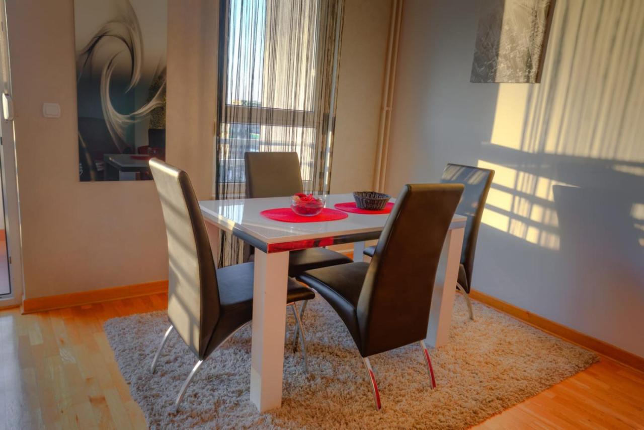 Apartments Belville Белград Екстериор снимка