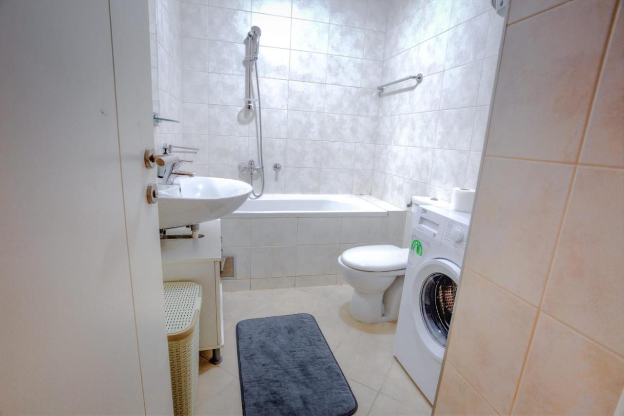 Apartments Belville Белград Екстериор снимка